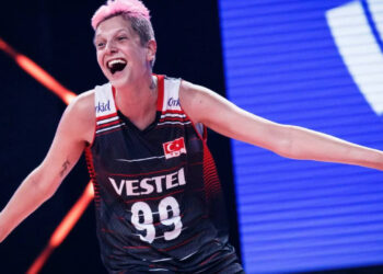 Bomba Transfer! Ebrar Karakurt Türkiye'ye Dönüyor... İşte Anlaştığı Takım