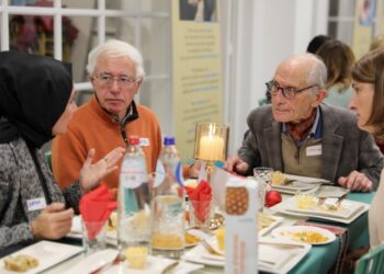 Brüksel’den Noel mesajı: Birlikte aynı masada…