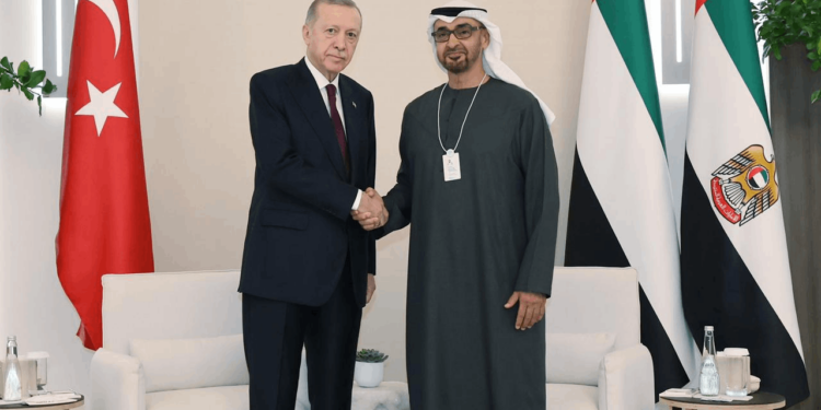 Cumhurbaşkanı Erdoğan, BAE Devlet Başkanı ile Görüştü