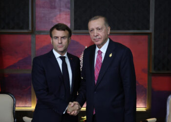 Cumhurbaşkanı Erdoğan ile Macron Arasında Suriye Teması