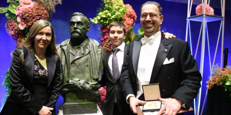 Daron Acemoğlu Nobel Ekonomi Ödülü’nü aldı