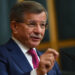 Davutoğlu: Suriye, Kürtlerle ilgili otonom bir bölge kararı verirse Türkiye paniğe kapılmamalı