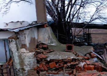 Denizli'de Bağ Evinde Yangın: Bir Kadın Hayatını Kaybetti