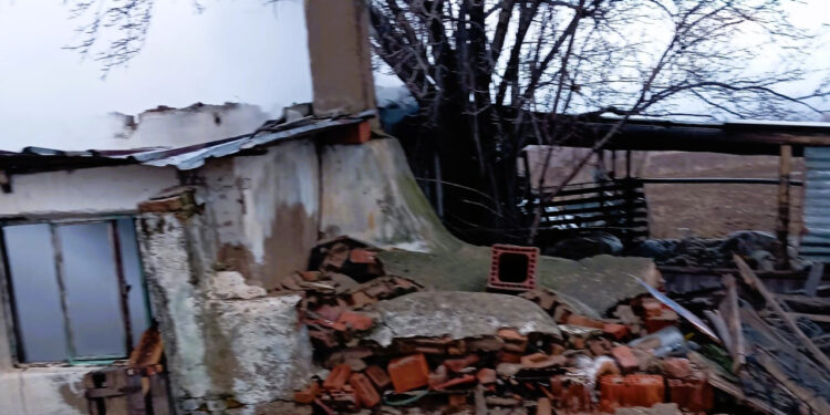 Denizli'de Bağ Evinde Yangın: Bir Kadın Hayatını Kaybetti