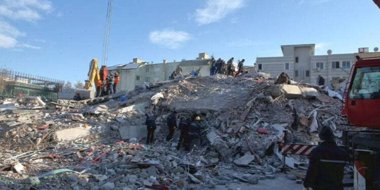 Depremde 72 Kişiye Mezar Olmuştu! Grand İsias Otel Davasında Mütalaa Açıklandı