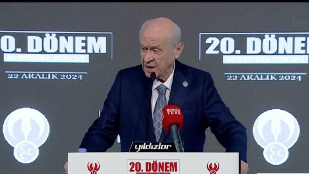 Devlet Bahçeli'den Görüşme Öncesi Kritik Mesajlar: 'İmralı' Çağrısını Yineledi, CHP'ye Yüklendi