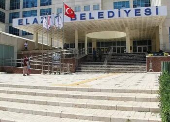 Elazığ Belediyesi, büyük borçlarına rağmen spora milyonlar akıttı