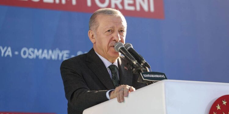 Erdoğan Özel’e seslendi: Hükümetimizi insafsızca eleştirmenin kime ne faydası var