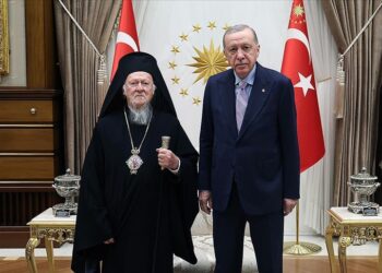 Erdoğan, Patrik Bartholomeos’la görüştü: “Heybeliada Ruhban Okulu’nun açılmasının hızlandırılması için yardım rica etti”