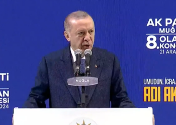 Erdoğan’dan CHP’ye ağır sözler: “Küresel güçlerin soytarısı!”