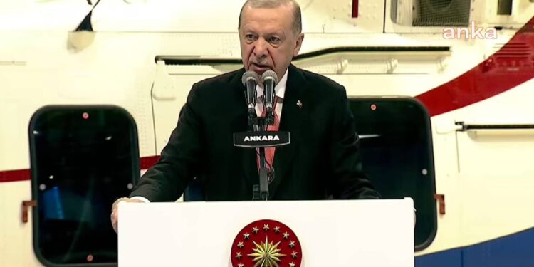 Erdoğan’dan Özel’e: ‘Emeklinin, memurun, çiftçinin, hakkını size yedirtmeyiz’