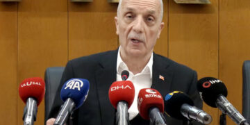 Ergün Atalay: “Bir daha TÜRK-İŞ olarak asgari ücret komisyonuna katılmayacağız”