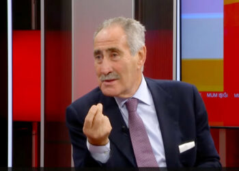 Ertuğrul Günay sordu: “Suriye daha demokratik bir yönetime kavuşacak mı?”