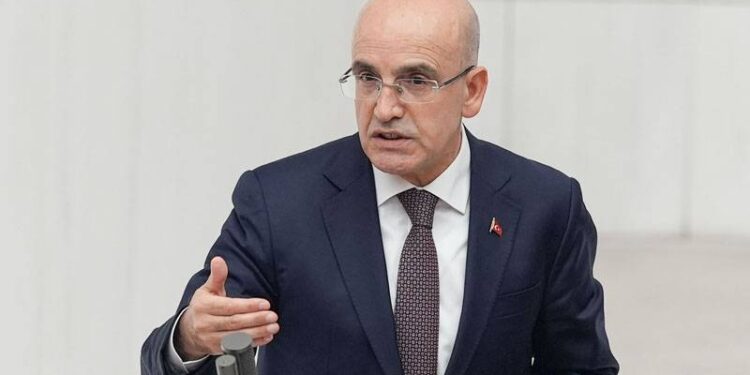 Esnaf ile küçük ve orta işletmeleri önceliklendirecek şekilde uzatacağız