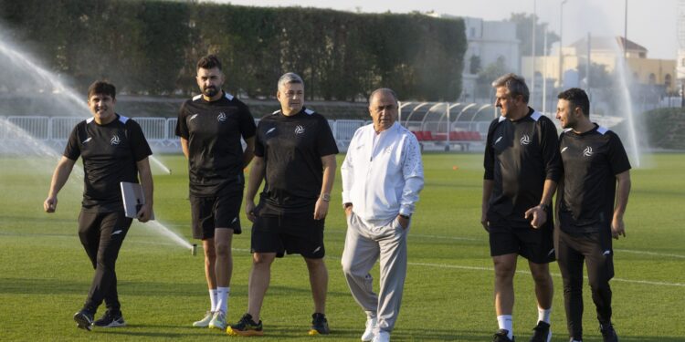 Fatih Terim, Al-Shabab’ın başında ilk antrenmanına çıktı