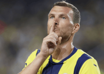 Fenerbahçe'nin Yıldızı Dzeko'ya Astronomik Teklif