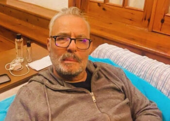 Ferdi Tayfur, hastaneye kaldırıldı