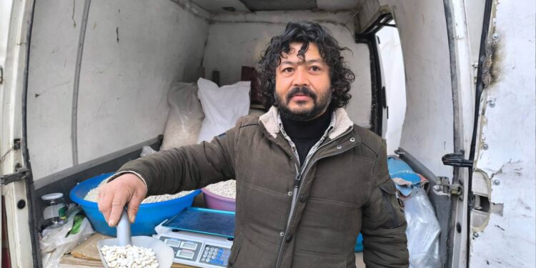 Geçen sene 5 kilo fasulye alan bu sene 250 gram fasulye alıyor