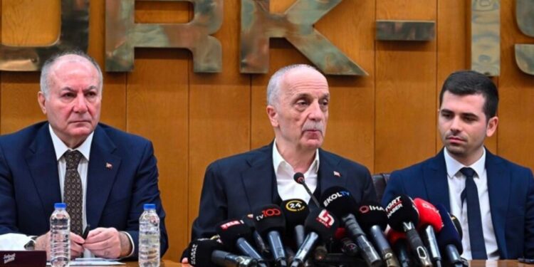 Geçim şartlarını karşılamaktan çok uzak, 6 aylık belirlenmiş olsa dahi kabul edilemez