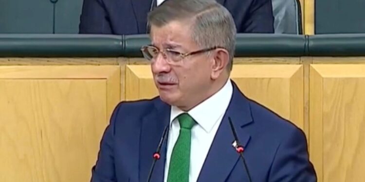 Gelecek’te sular durulmuyor: Yeni istifalar geldi