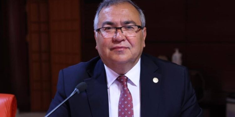 Görevinden alınacak mı yoksa korunacak mı?