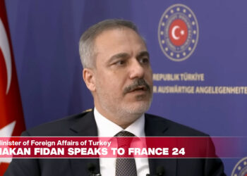 Hakan Fidan, France 24’e açıkladı: “HTŞ, yıllardır bizimle işbirliği içinde”