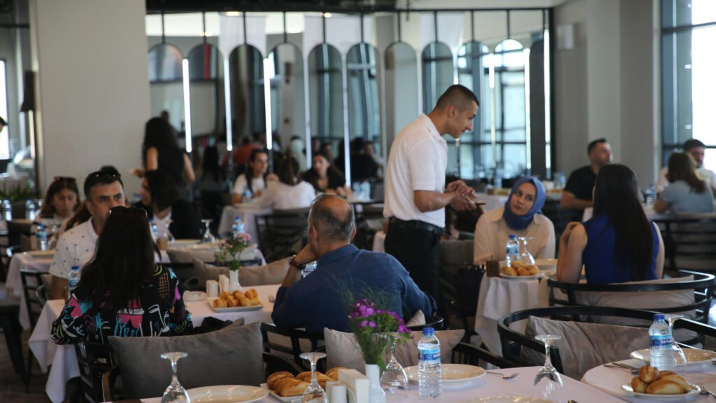 Harcama Limiti için Restoranlara Çok Sert Uyarı!