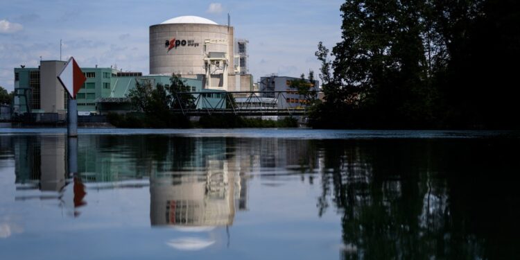 İSVİÇRE | Avrupa’nın en eski nükleer enerji santrali 2033 yılında kapanacak