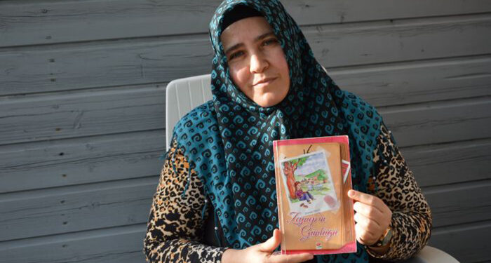 İki yılda Hollandaca öğrenip, ‘yardımcı öğretmenlik’ yapmaya başladı!