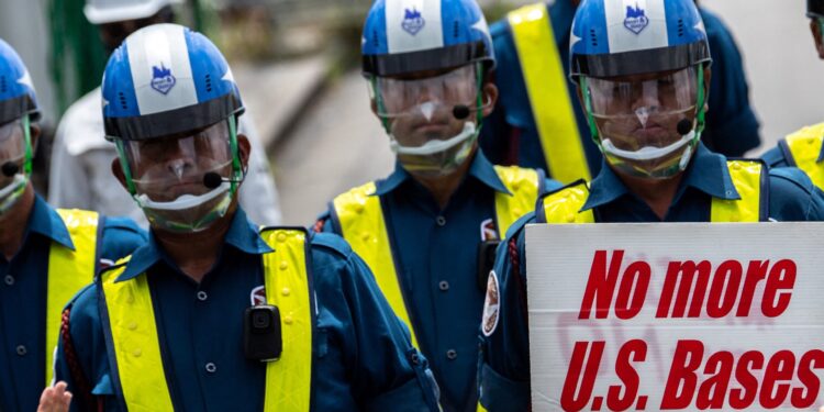 JAPONYA | ABD, Okinawa adasında asker sayısını düşürüyor; ilk birlik adadan ayrıldı