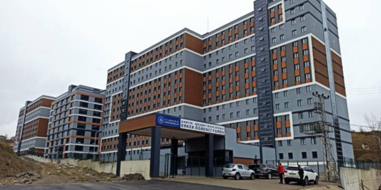 KYK yurdunda asansör kazası; öğrenciler güvenlik endişesi yaşıyor