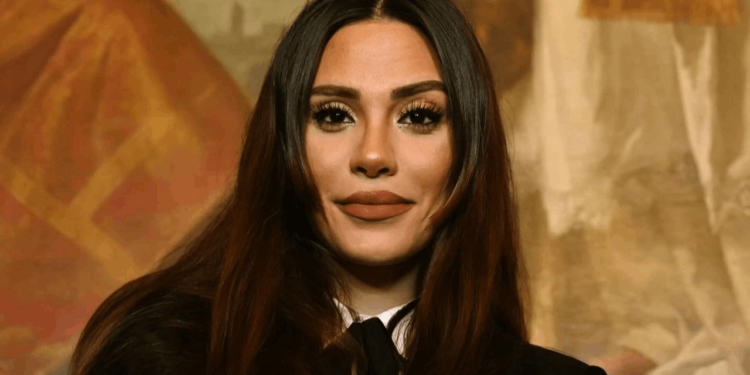 'Kalpazan' Bitti, Şükran Ovalı O Dizinin Kadrosuna Katıldı