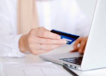 Kasım indirimi reklamlarına 27,4 milyon lira ceza
