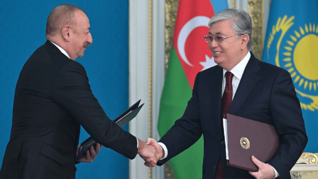 Kazakistan Cumhurbaşkanı Tokayev'den Azerbaycan Cumhurbaşkanı Aliyev'e Taziye Mesajı