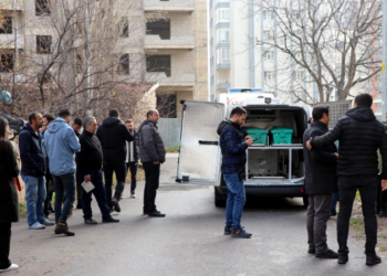 "Kelebek bıçak satışı" cinayetinde 2 çocuk sanığa 5'er yıl 10'ar ay hapis