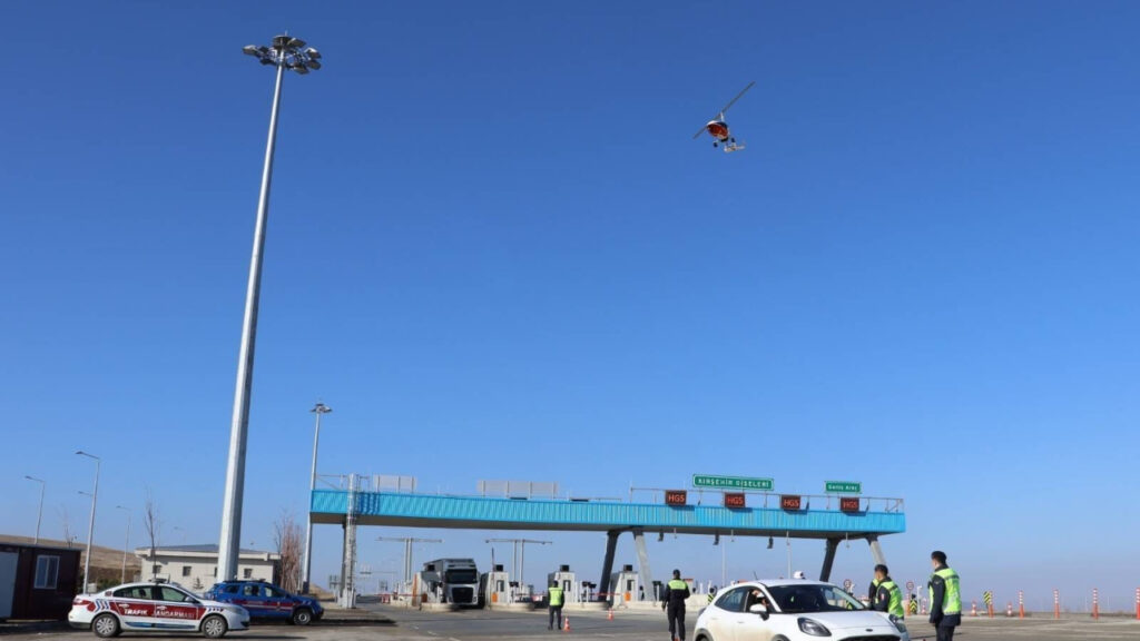 Kırşehir Trafiğinde Helikopter Destekli Denetim