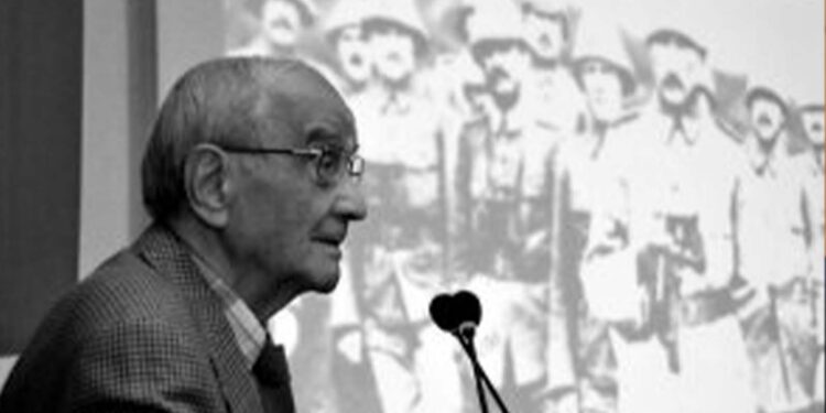 Laiklik Meclisi'nden Prof. Dr. Mümtaz Soysal anısına "Anayasa" sempozyumu