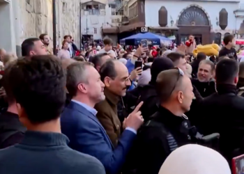 MİT Başkanı İbrahim Kalın Şam’da; Emevi Camii’nde namaz kıldı