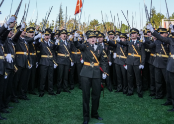 MSB'den Teğmenler İçin Yeni Açıklama