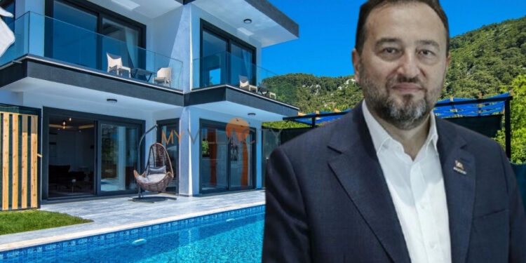 MÜSİAD Başkanı'na Asgari Ücret Tepkisi: Emekçiye Yüzde 25, Kendisine Yüzde 55 Zam!