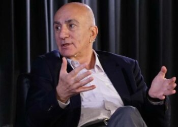 Mahfi Eğilmez'den Türk Lirası yorumu: Değerlenmeye devam edecek