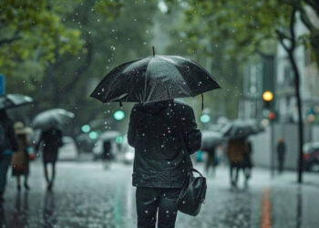 Meteoroloji'den İl İl Uyarı: Saat Verildi, Kuvvetli Yağış Geliyor!