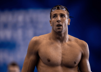 Milli Yüzücü Emre Sakçı'dan Büyük Başarı