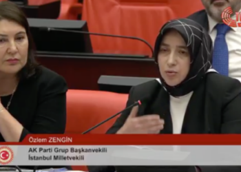 Onurlu bir kadın bu açıklamayı yapmak için 3 sene beklemez