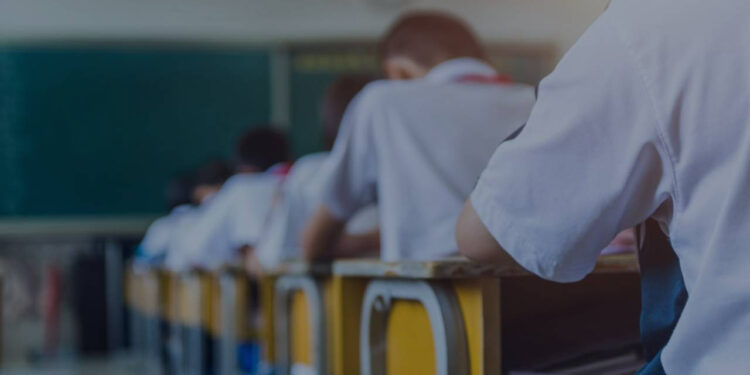 Ortaokulda Zincirleme İstismar... Herkes Bilip Sustu! 17 Erkek Öğrenci...