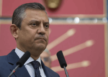 Özel'den İktidara Suriye Tepkisi