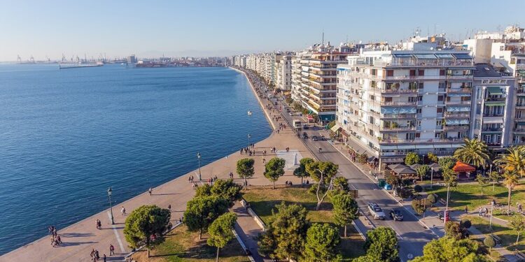 Patronlar yurtdışına 62 milyar dolar götürdü