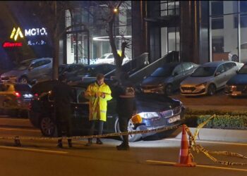 Polis memurunun trafikte tartışıp silahıyla vurduğu mimar Turgut Toydemir hayatını kaybetti