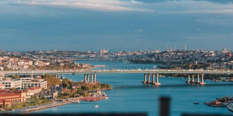 Prof. Dr. Kadıoğlu'ndan İstanbullulara deprem uyarısı: En kritik bölge neresi?