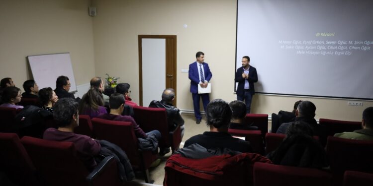 Riha ve Wan’da belgesel gösterimi